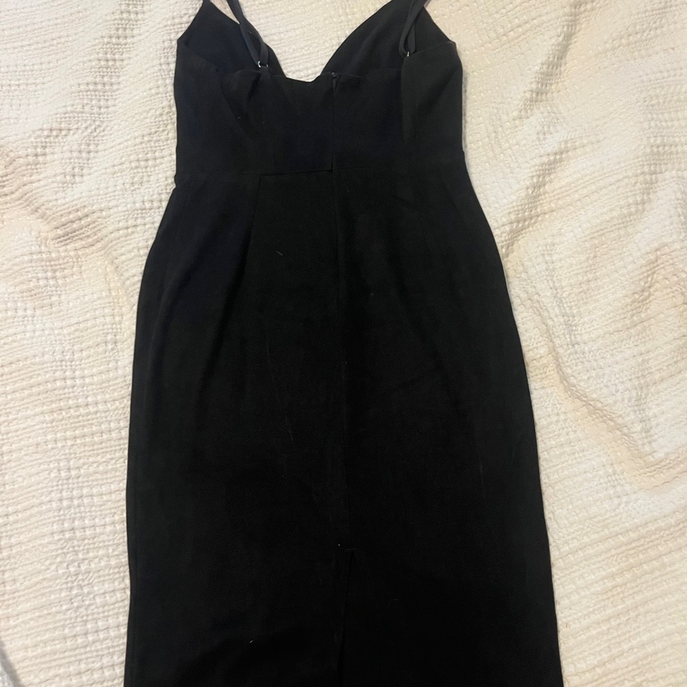 Black Sheath Dress with Spaghetti Straps V-Neck